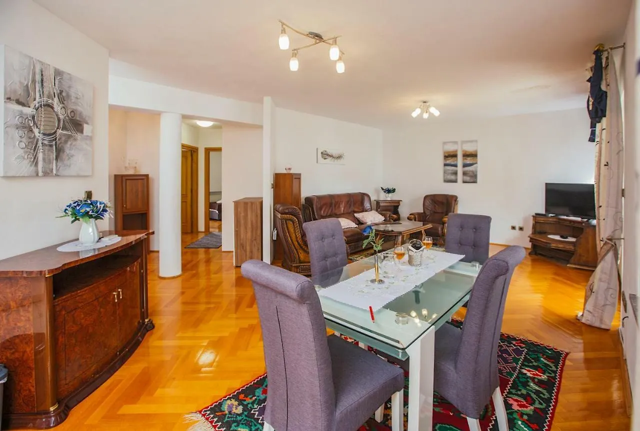 Apartments Dilber Split