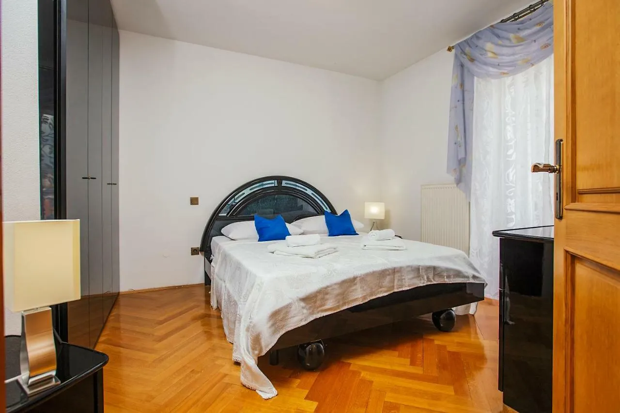 Apartments Dilber